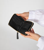 Tiegs Small Zip Wallet | Black