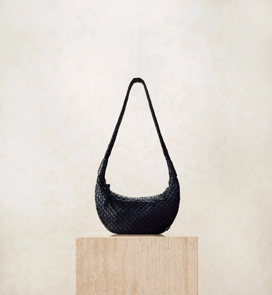Shop Dylan Woven Hobo Bag Black | Cleobella
