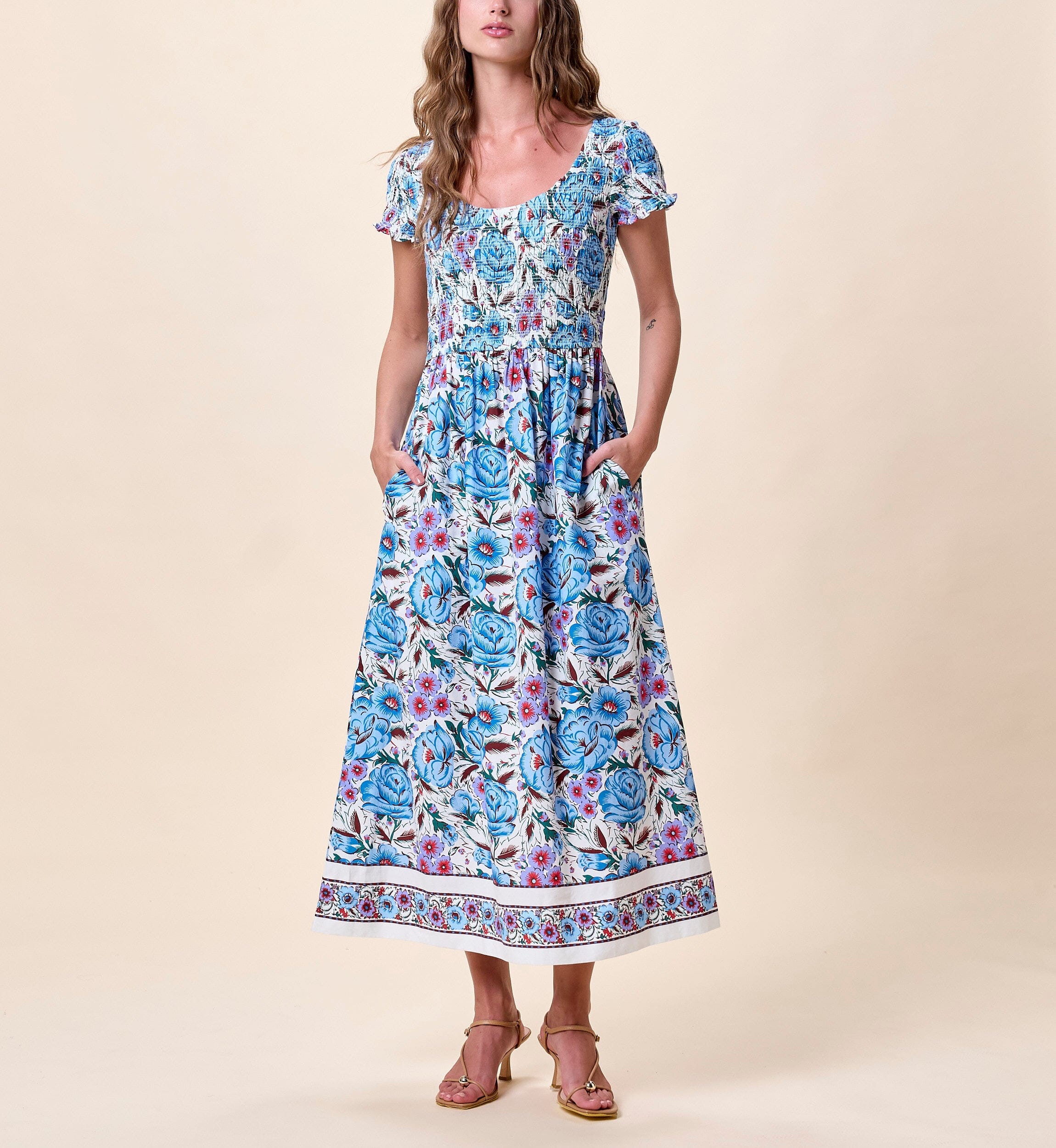 maggie midi dress Maggie Floral Scoop Neck Midi Dress M